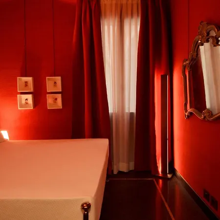 Ca Dadda Terrace At Rialto Bridge -historic Equipped With Comforts * ונציה
