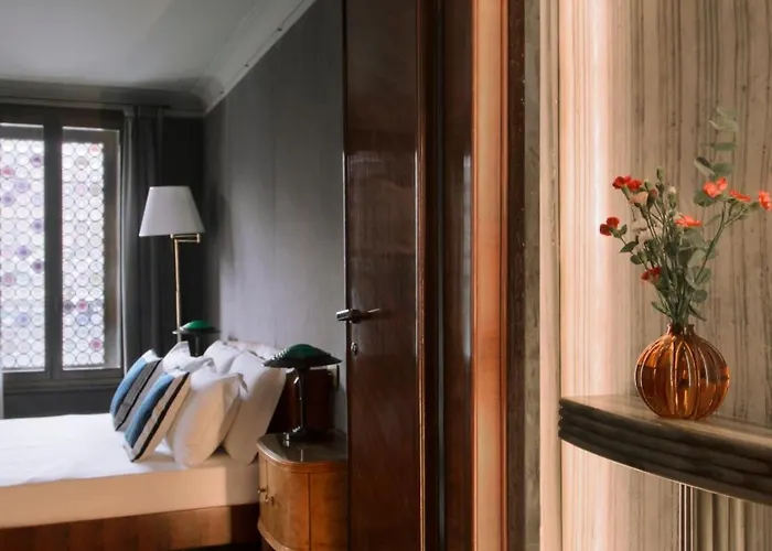 Ca Dadda Terrace At Rialto Bridge -historic Equipped With Comforts *