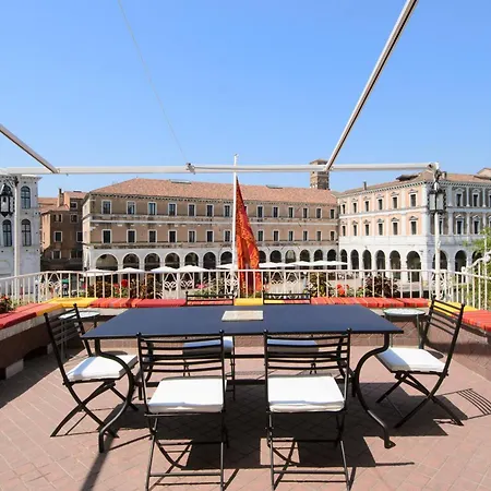 Ca Dadda Terrace At Rialto Bridge -historic Equipped With Comforts Villa